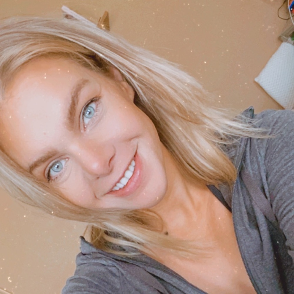 Meet your Posher, Nicolle